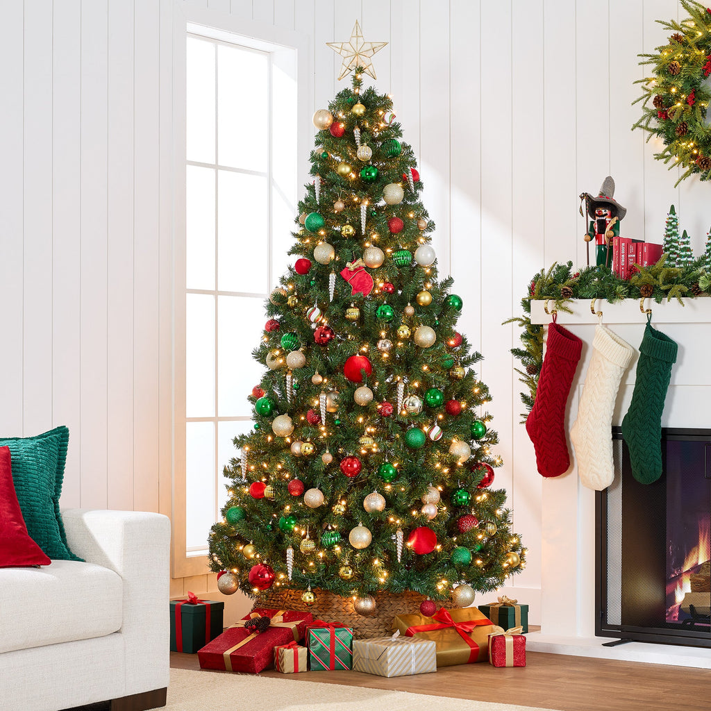 Pre-Lit Artificial Green Spruce Christmas Tree with Easy Assembly with eye-catching holiday style