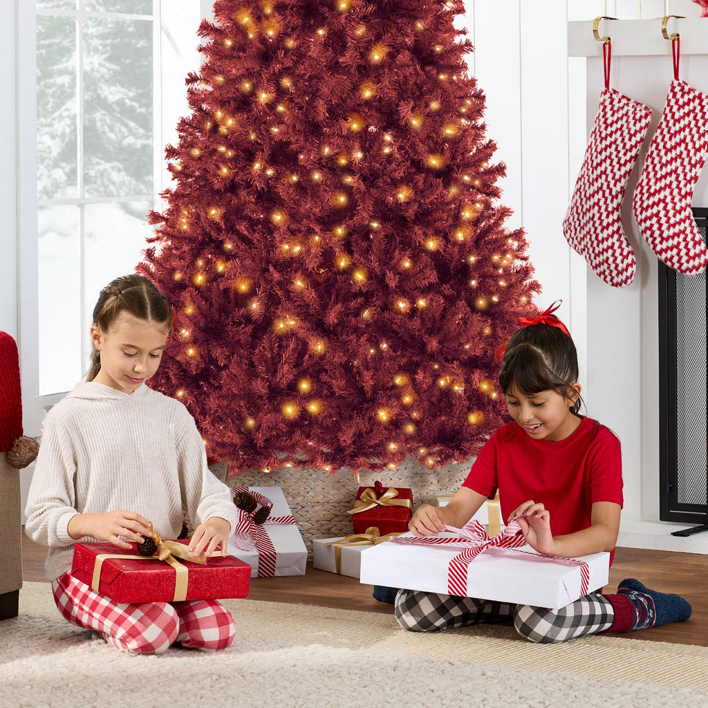 Pre-Lit Artificial Burgundy Christmas Tree with Incandescent Lights with eye-catching holiday style