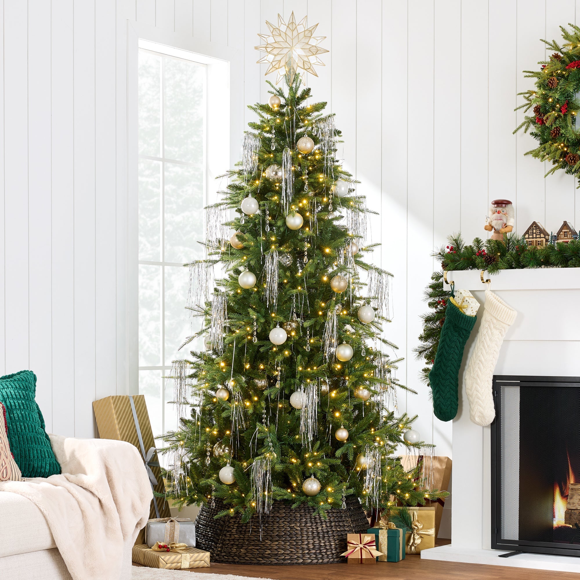 Pre-Lit Artificial Full Aspen Christmas Tree with 2-in-1 Micro LED Lights with eye-catching holiday style